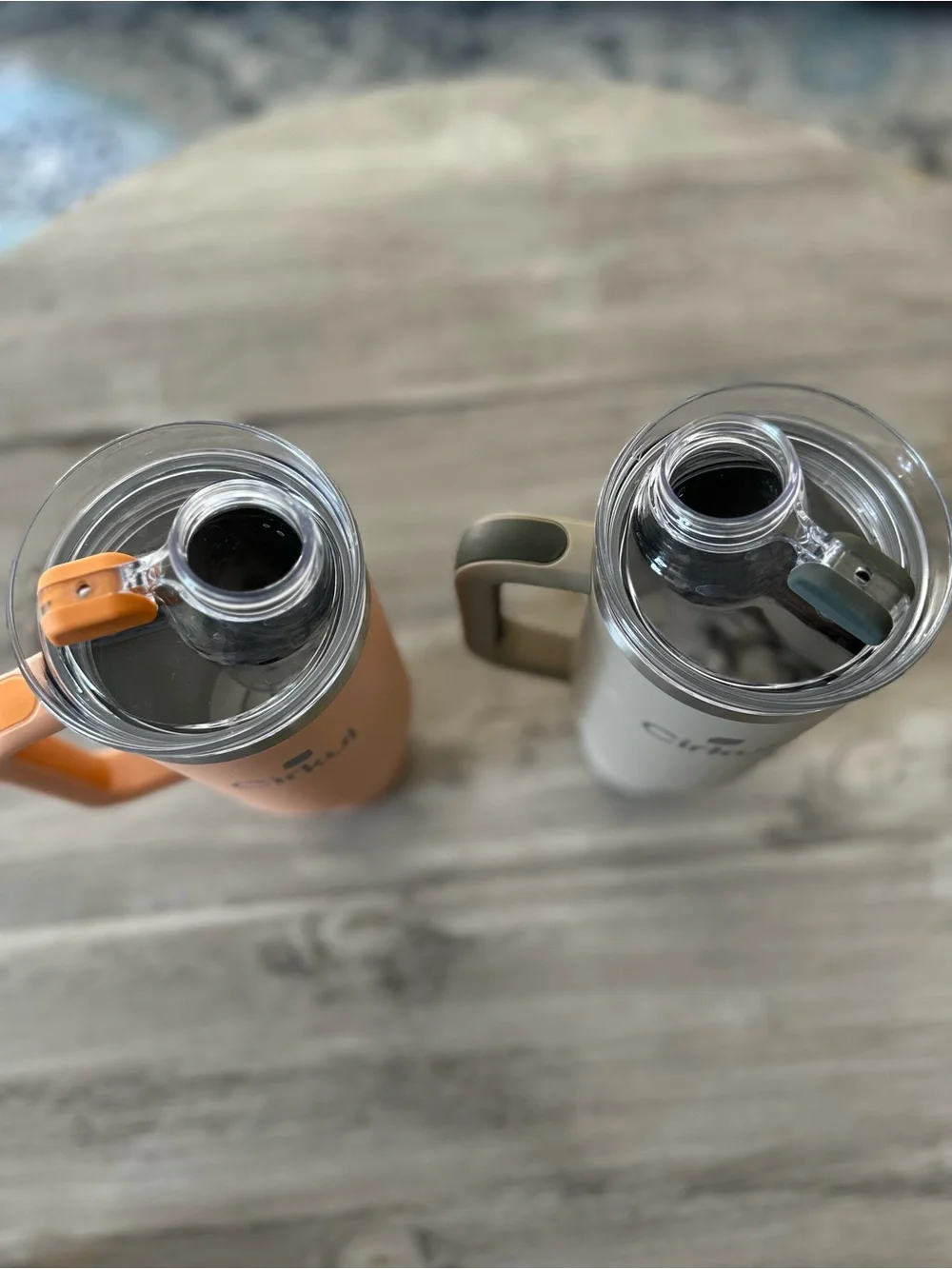 Cirkul Insulated Travel Mug - Peach and Gray